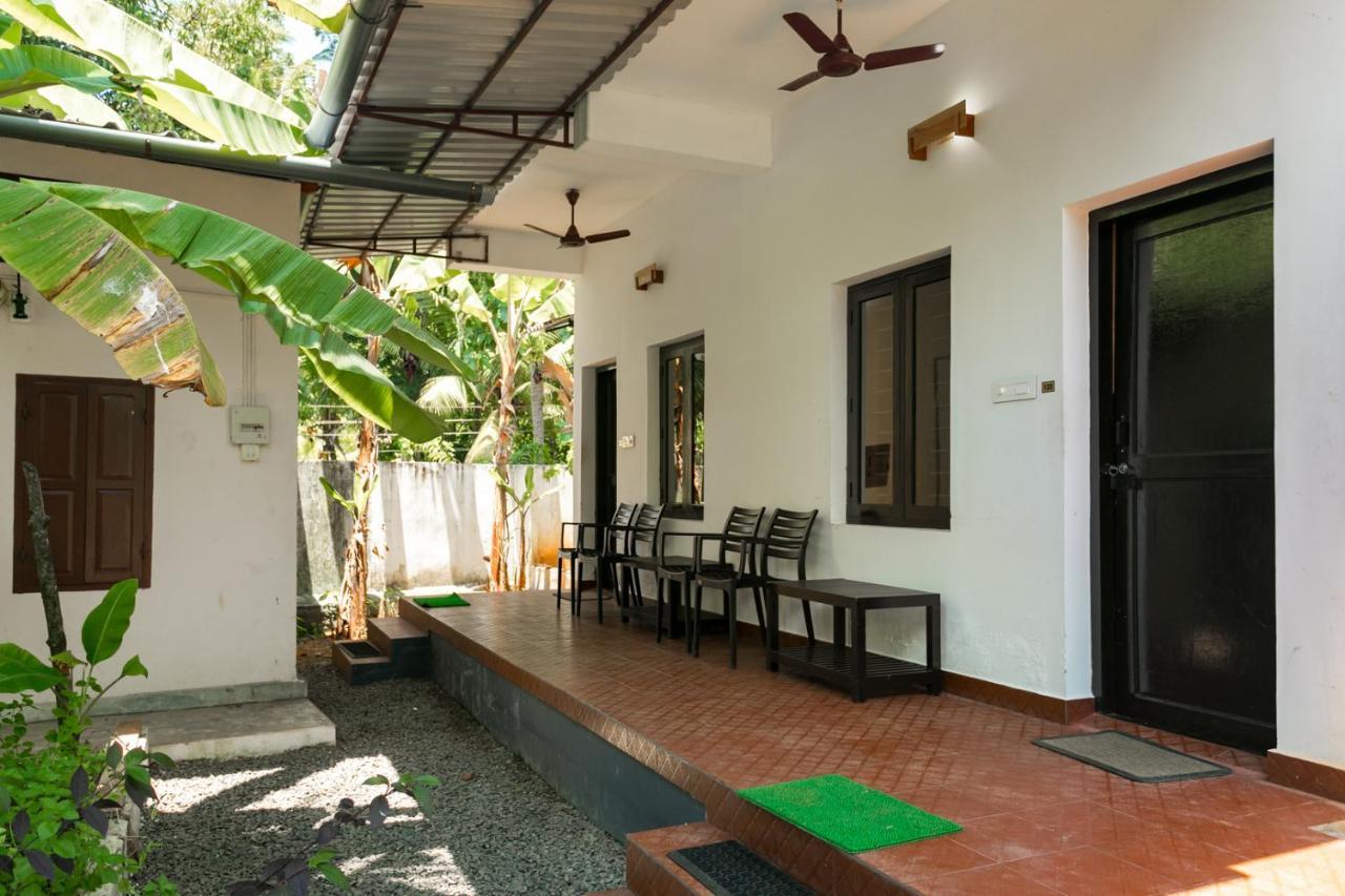 Illikkalam Lakeside Cottages Kumarakom Luaran gambar