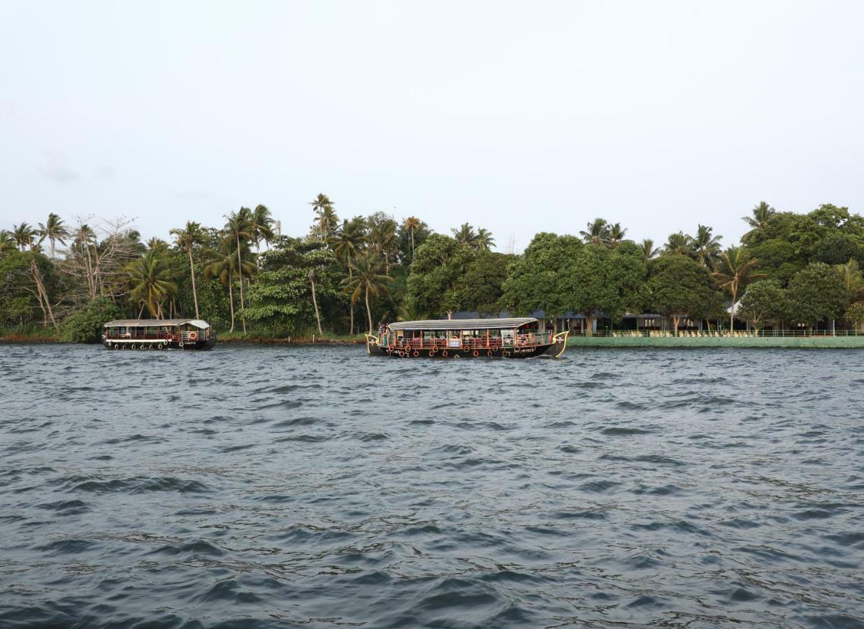 Illikkalam Lakeside Cottages Kumarakom Luaran gambar