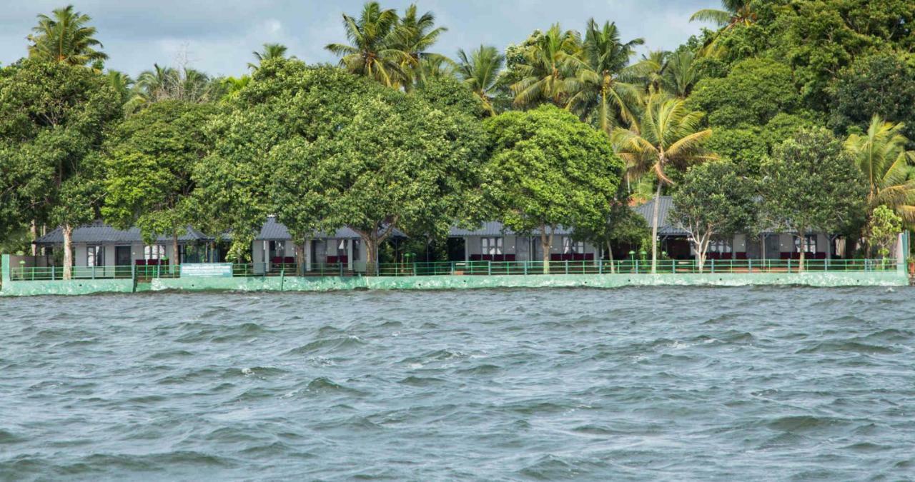 Illikkalam Lakeside Cottages Kumarakom Luaran gambar